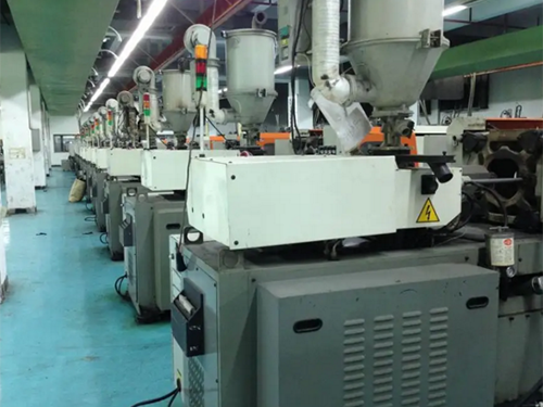 注塑機(jī)回收             